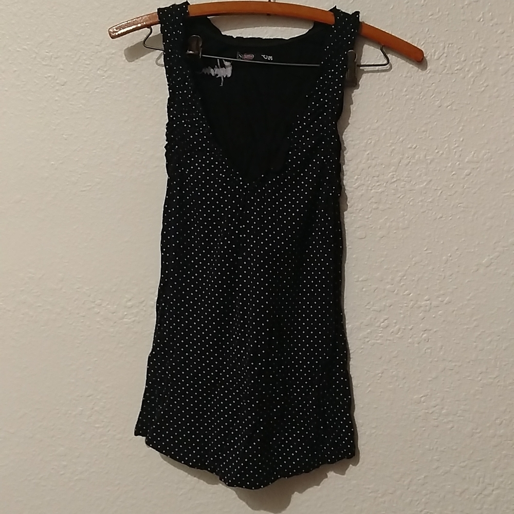 Vintage Volcom V-neck Tank. Size-XS